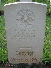 Dar Es Salaam War Cemetery - Giles, Arthur Edward